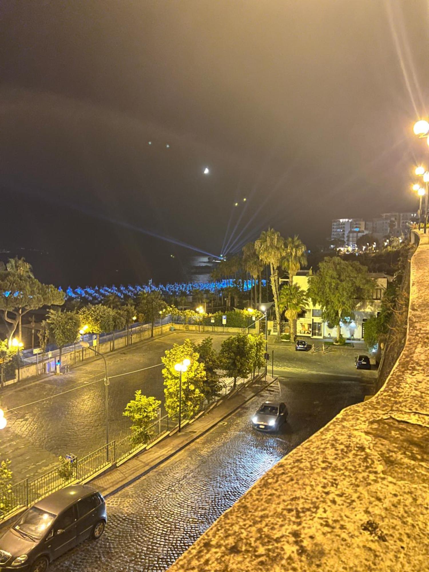 Sogno Di Mezza Estate Apartment Torre Annunziata Exterior foto